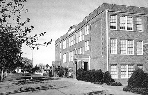 Arlington High School, 1940. Photo Courtesy: Fielder Museum / Arlington Historical Society.