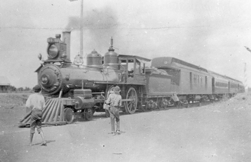 T&P train in Arlington, TX, 1896